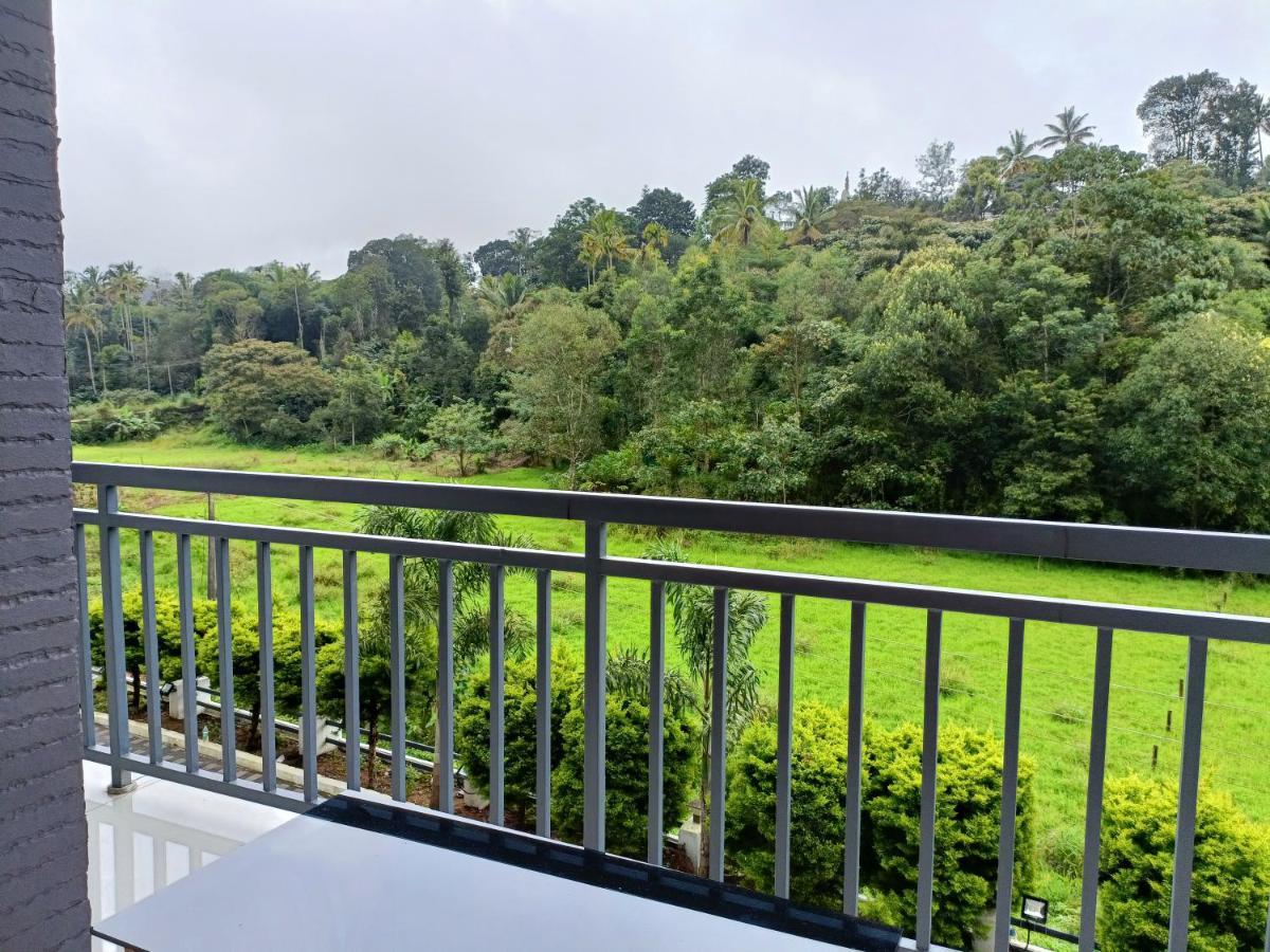 Grace Munnar Resort Zewnętrze zdjęcie