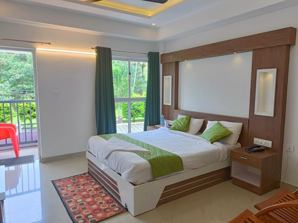 Grace Munnar Resort Zewnętrze zdjęcie