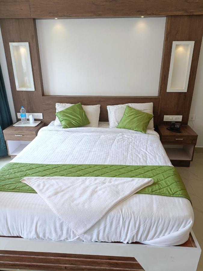 Grace Munnar Resort Zewnętrze zdjęcie